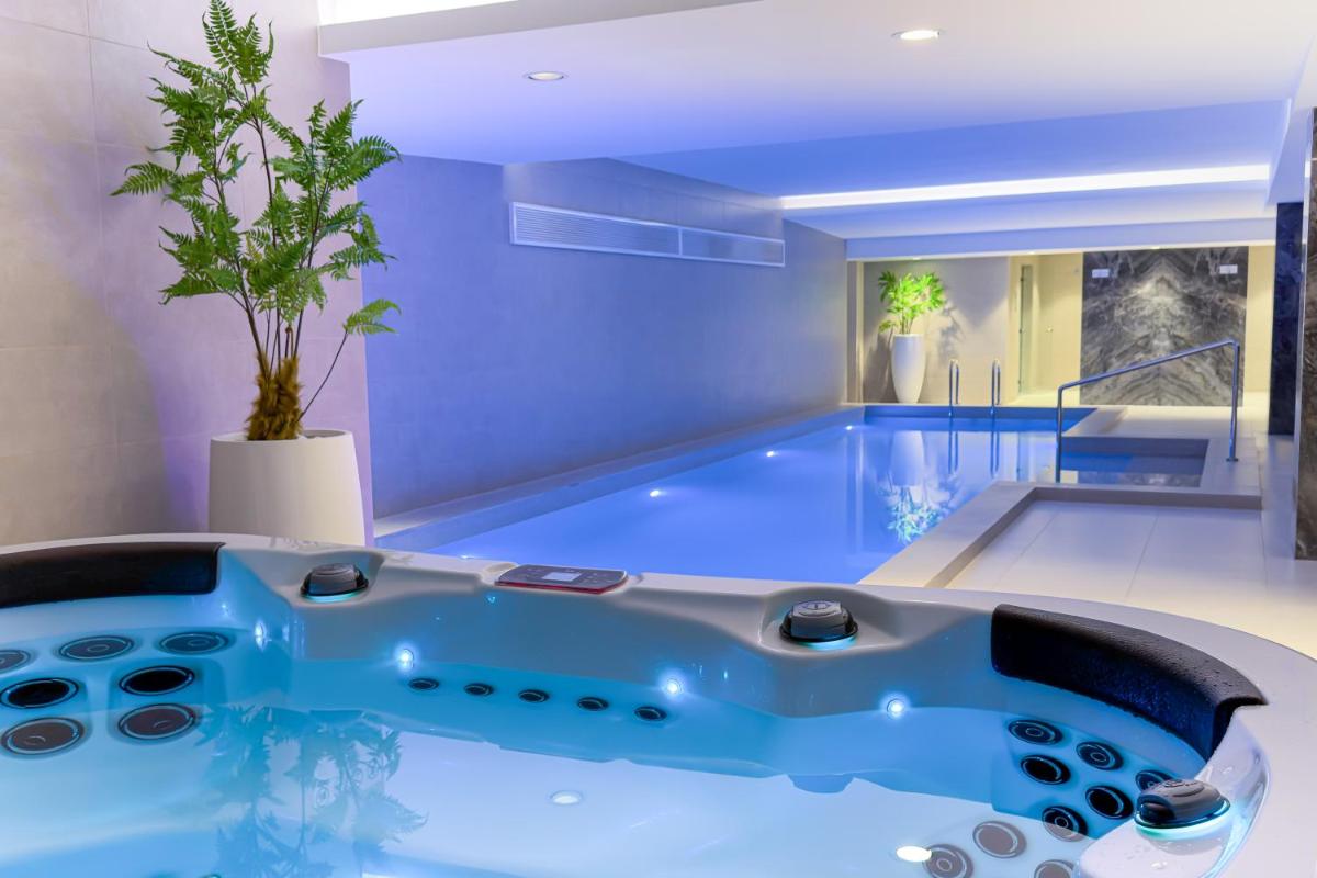 Hotel Rubin DHS - Housity