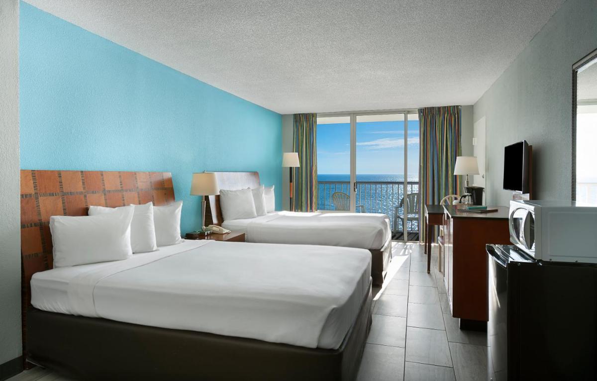 Crown Reef Beach Resort and Waterpark - Housity