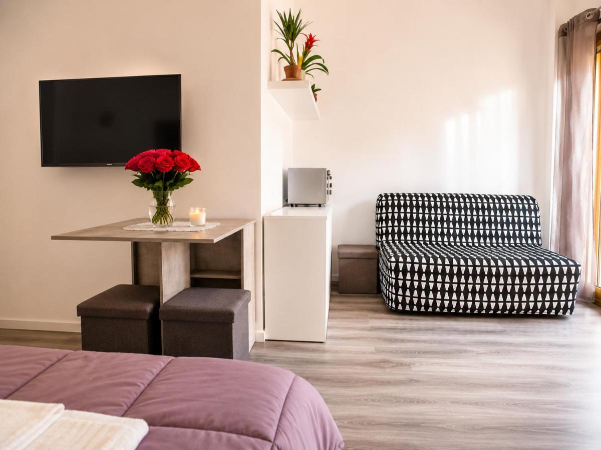 Aurelia Garden Stay - Hotel Ergife, Vatican, San Pietro - Housity