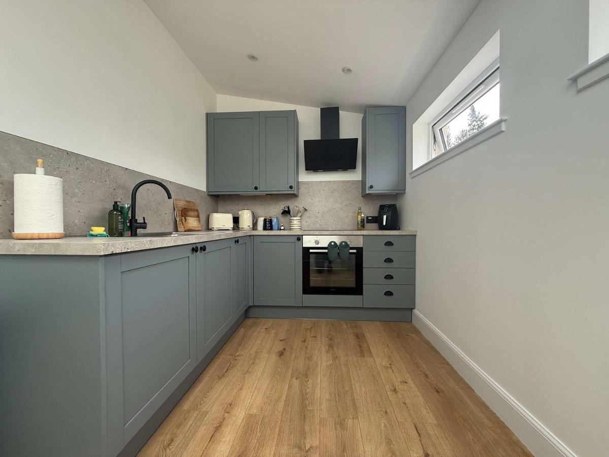 Robins Nest Cottage - Housity