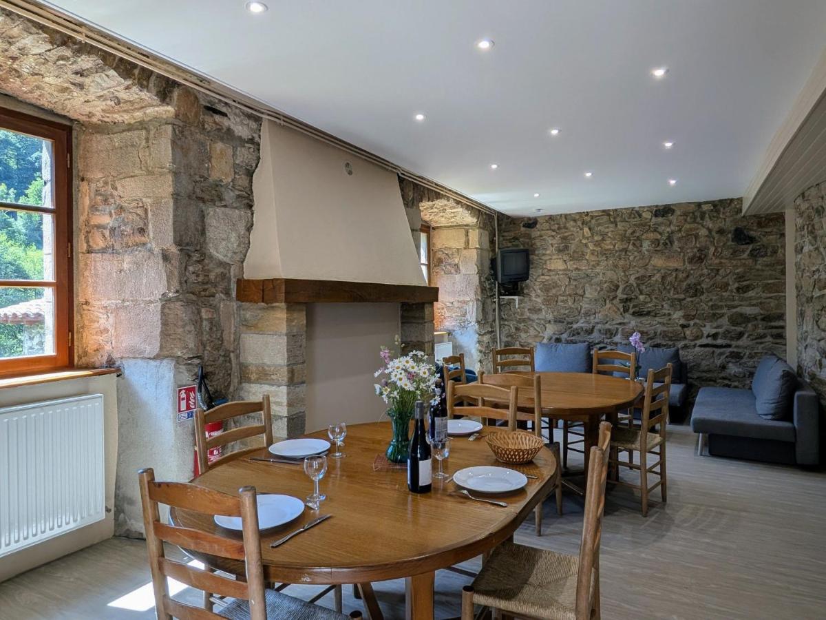 Gîte charmant 5 pers. à Saint-Vert: nature, calme, proche rivières et sites touristiques - FR-1-582-223 - Housity