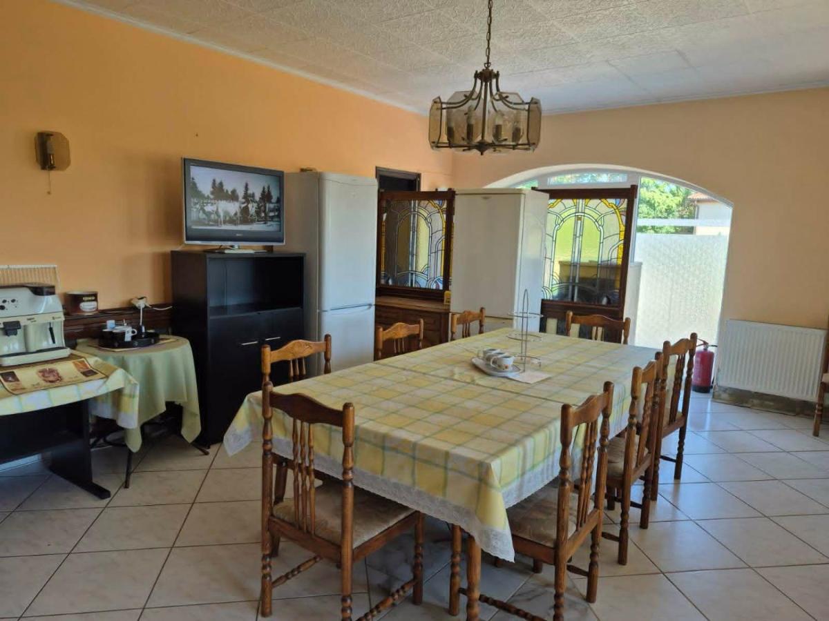 Ásványráró Apartman House - Housity
