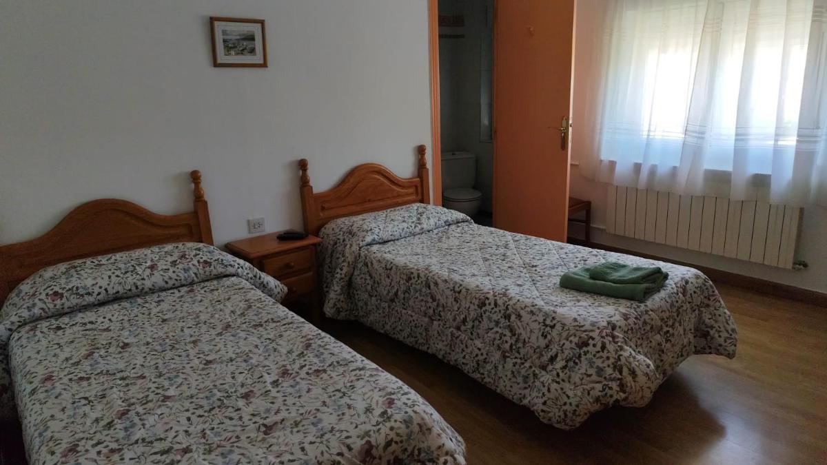 Hostal Restaurante Moderno - Housity