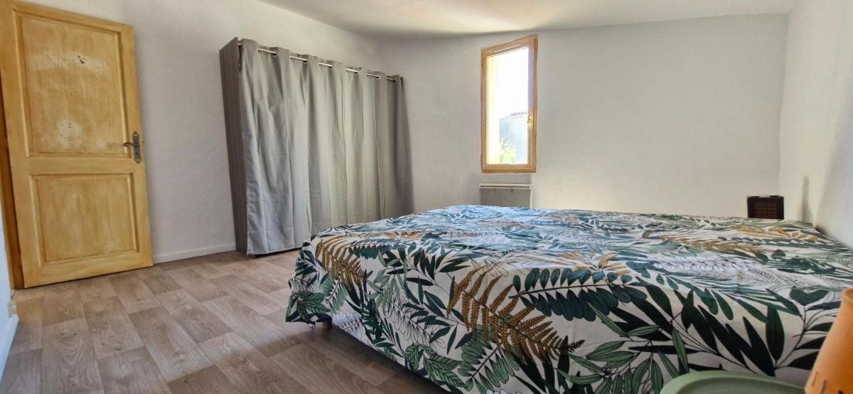 Grand appartement lumineux avec 2 chambres - Housity
