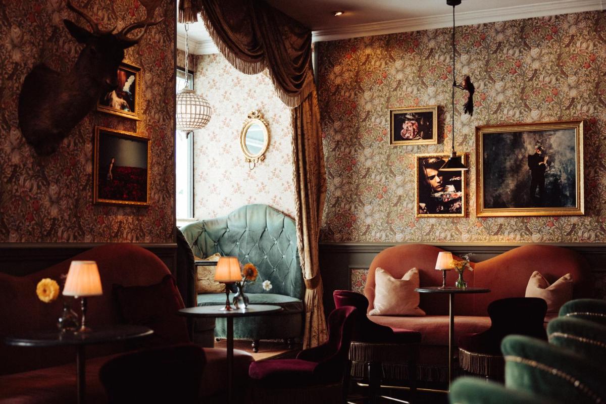 Hotel Pigalle - Housity