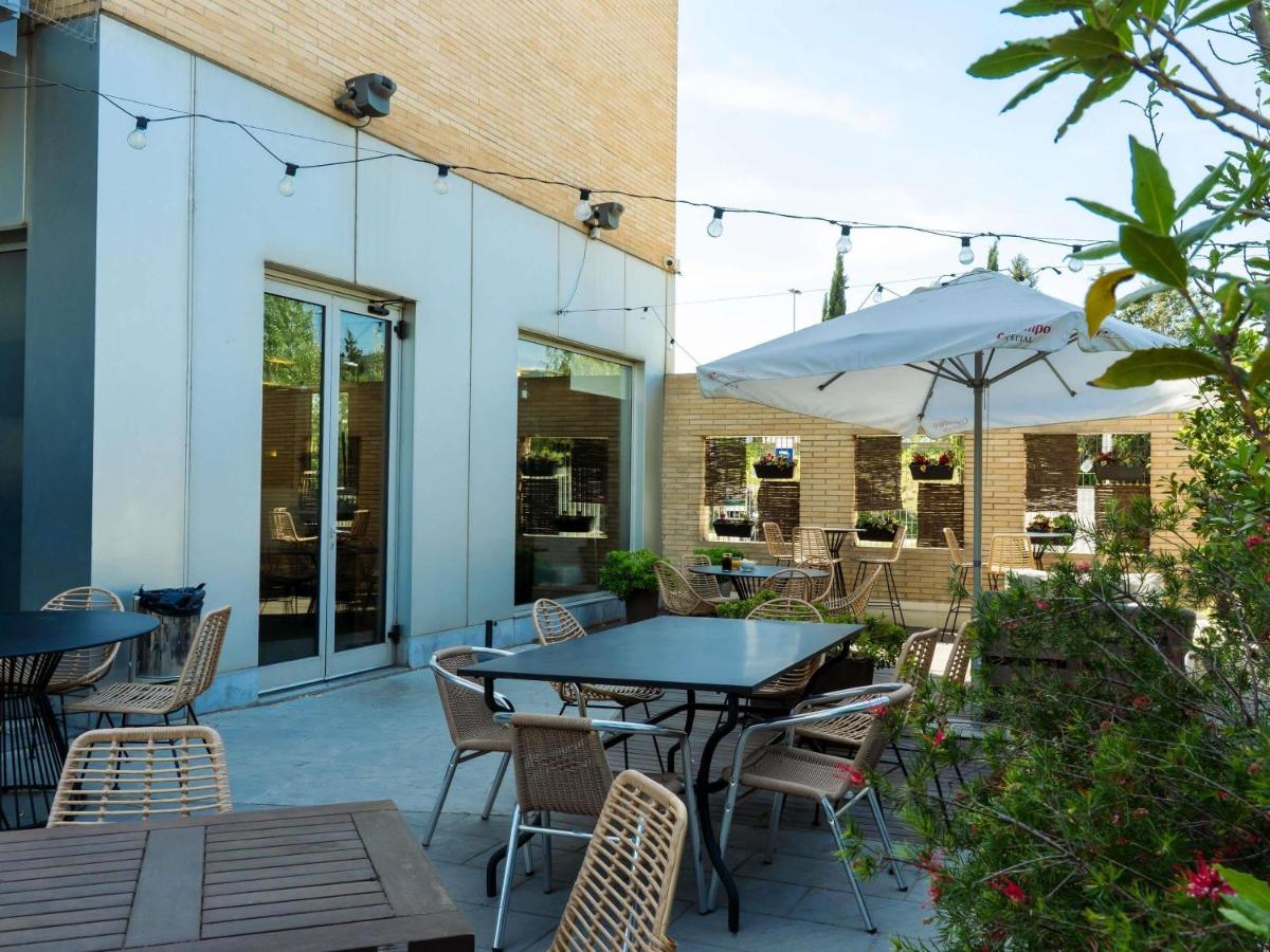 Ibis Barcelona Molins de Rei - Housity