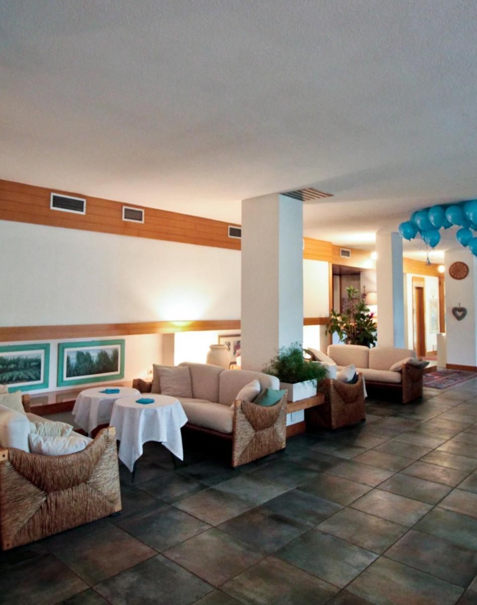 Hotel Canturio - Housity