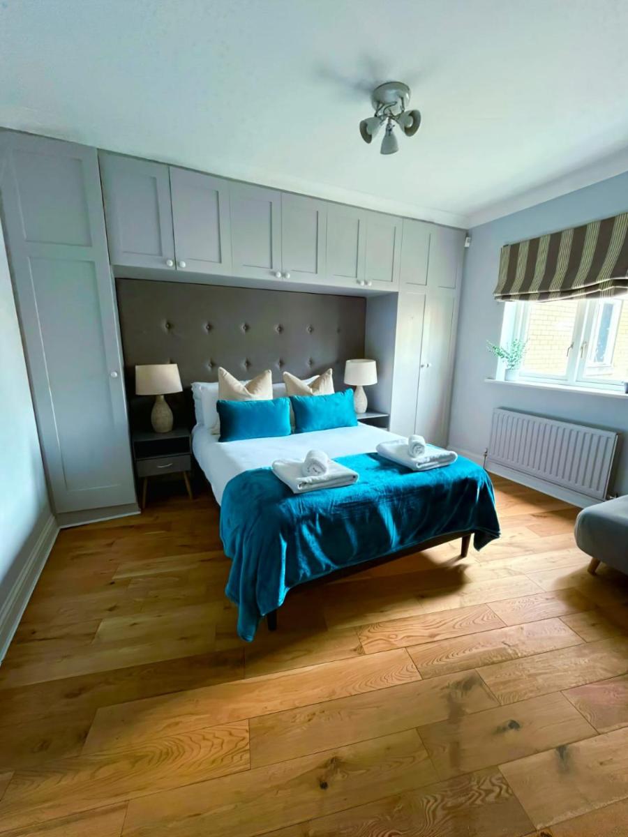 Central SE1 2BR for 7 Walk to Tower Bridge & London Attractions - Housity