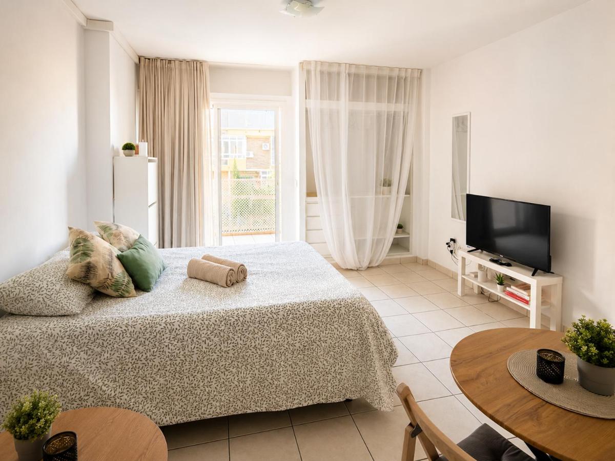 Bonito y moderno estudio con vistas al mar - Hizvo