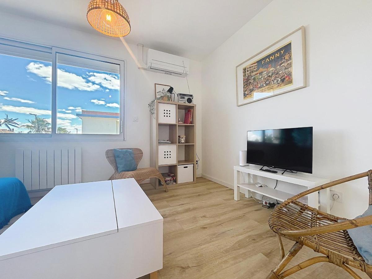 Palavas: Appart rénové F3 climatisé avec parking, 1ère ligne, accès plage, idéal pour 4 pers. - FR-1-715-36 - Housity