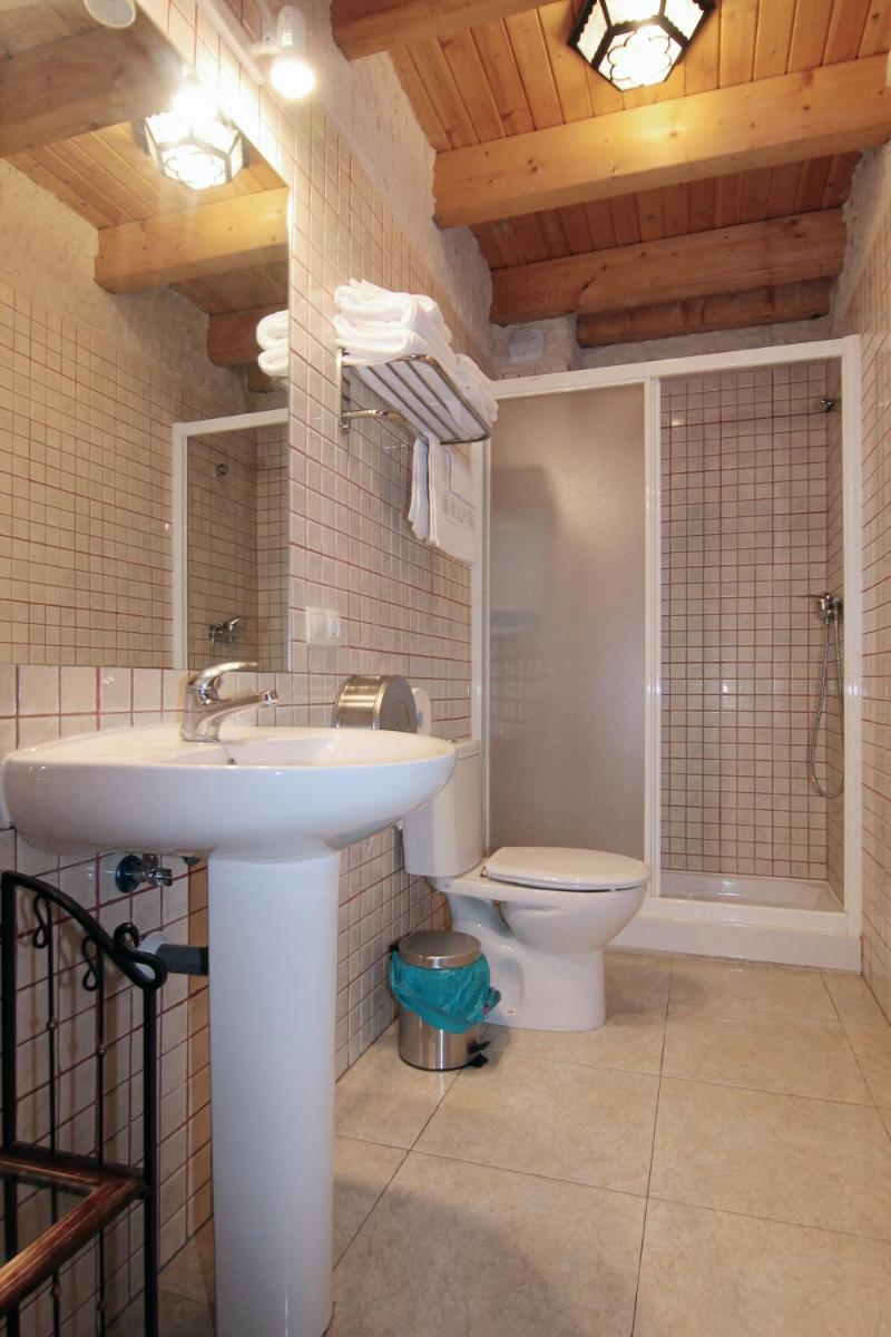 Apartamentos Turísticos los Abuelos - Housity