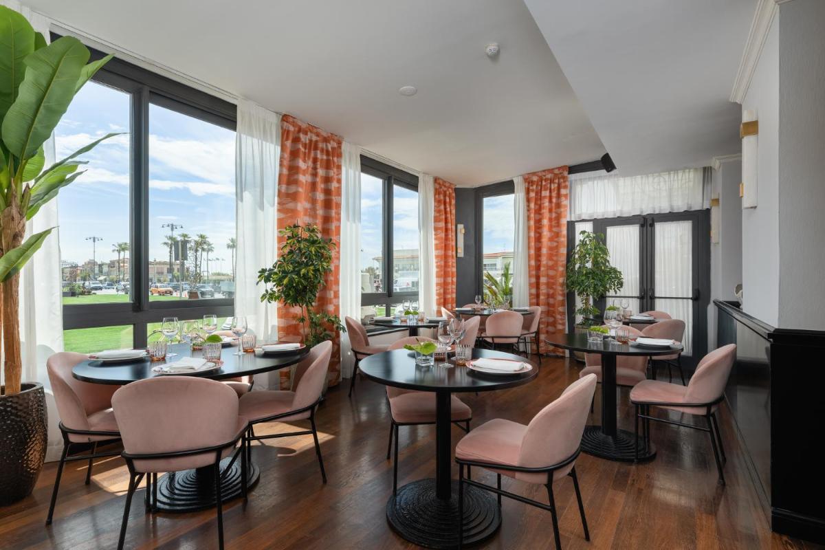 Hotel President - Housity