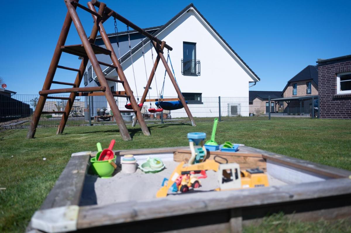 Friese24 - Housity