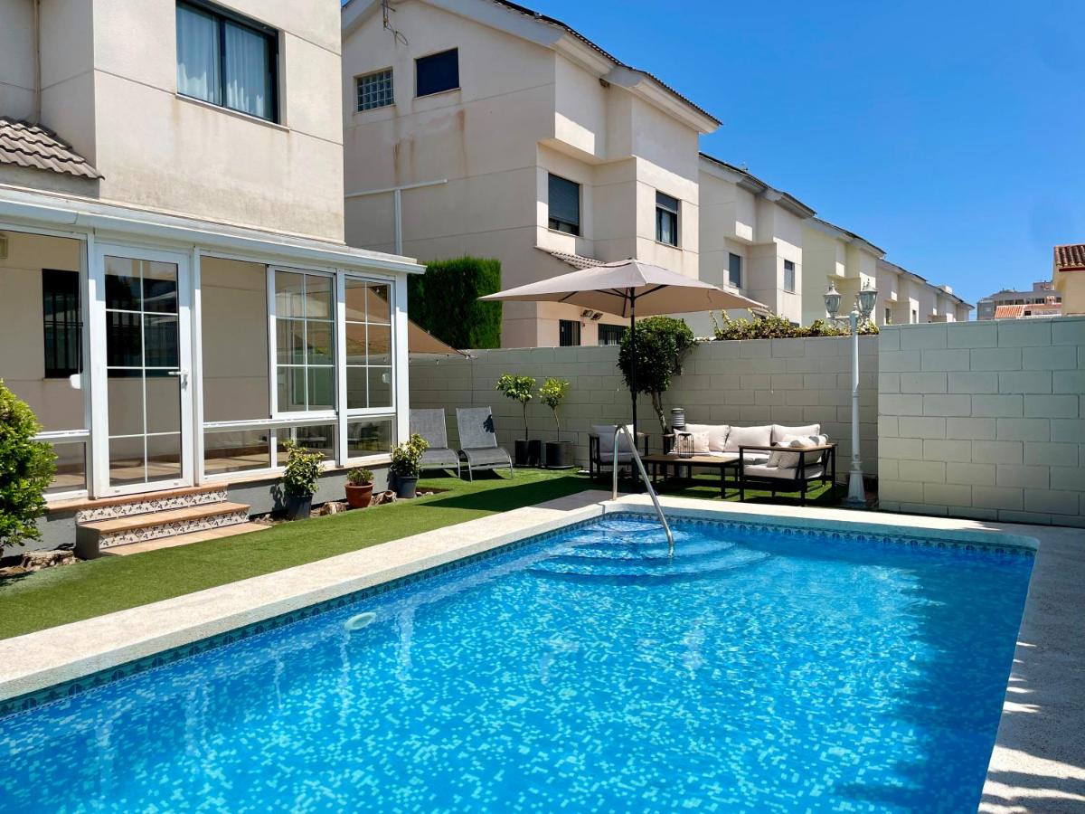 Duna Blanca House - Piscina privada - 450m de la playa - Housity