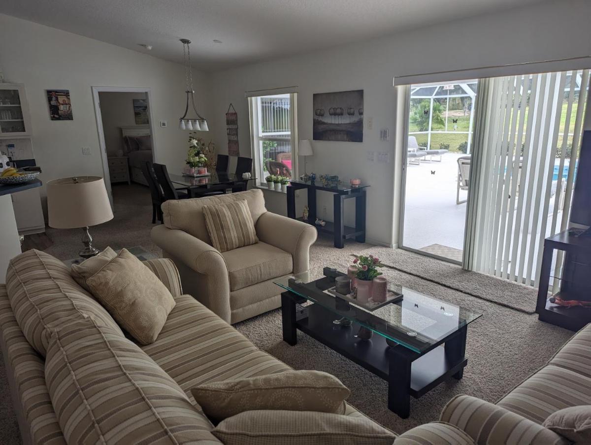 Lakeside Vacations - Housity