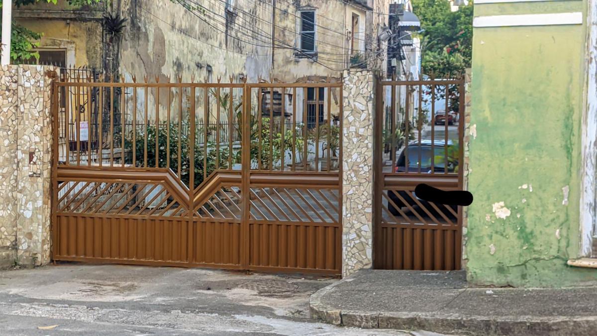 Quarto Casal Térreo perto Pelourinho - Housity