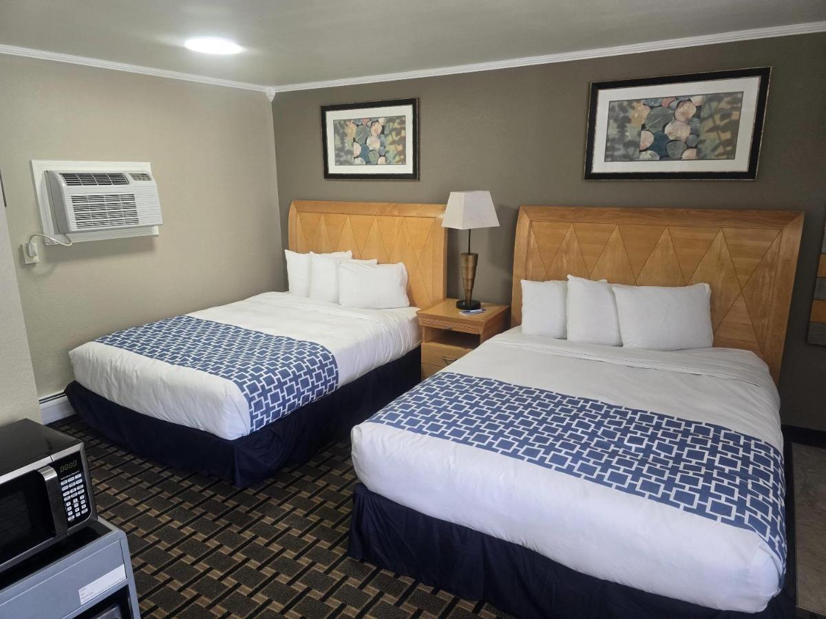 Rodeway Inn - Housity