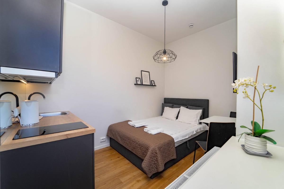 Laki 24 Apartments by EasyRentals - Hizvo