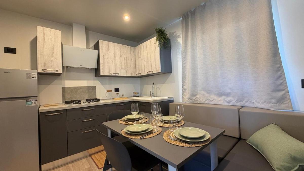 Camping Delfino - Housity