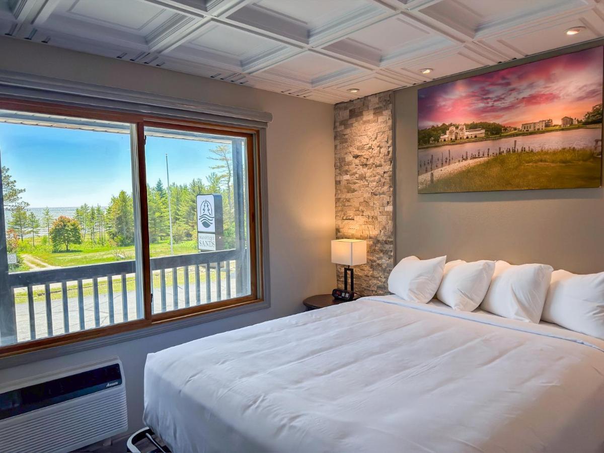 Manistique Sands - Housity
