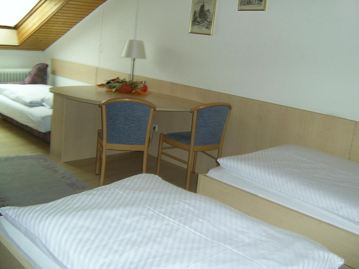Hotel-Garni-Kurtz - Housity
