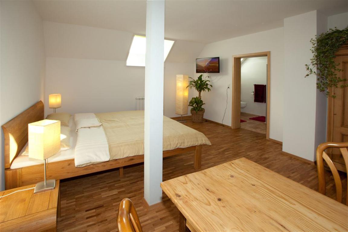 " Zum alten Schlawiner " - Housity