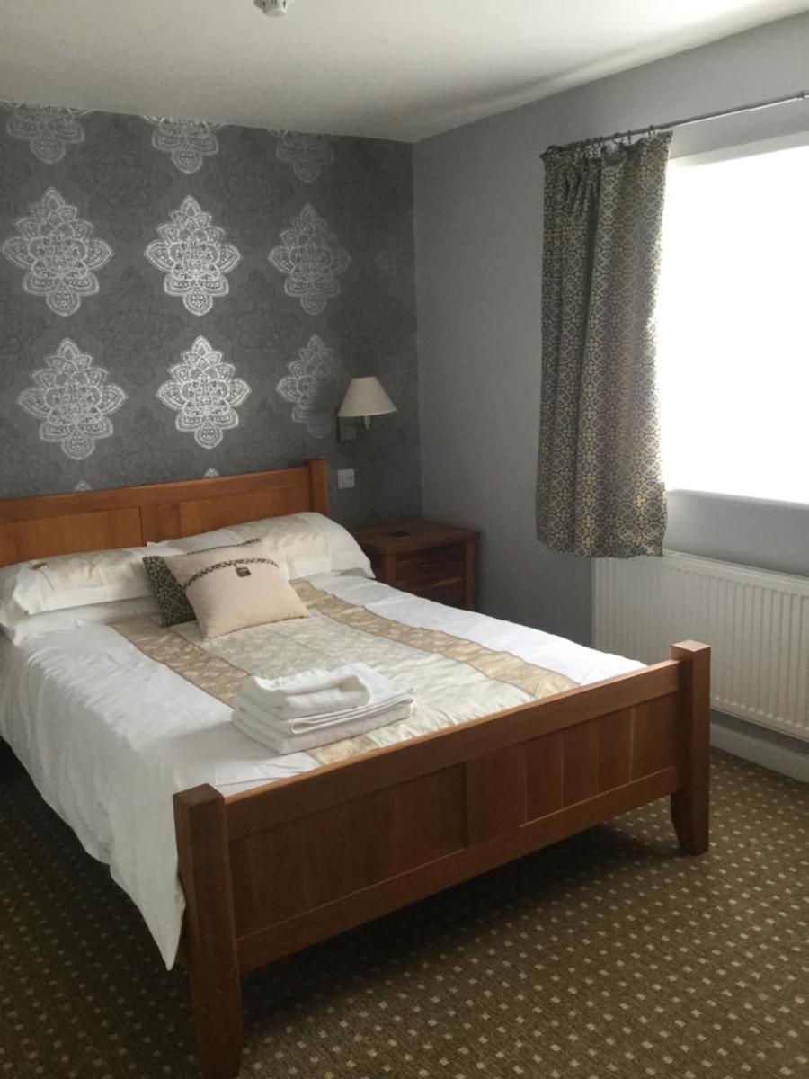 The Haymaker Inn - Housity
