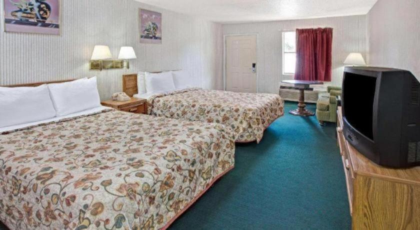 Knights Inn South Houston TX - Housity