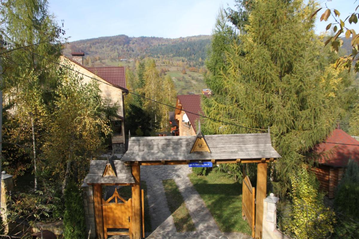 Kraevyd Hotel - Housity
