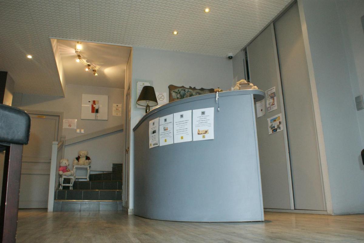Photo de la galerie de l'établissement Hotel Blanc, à Marigny-Saint-Marcel