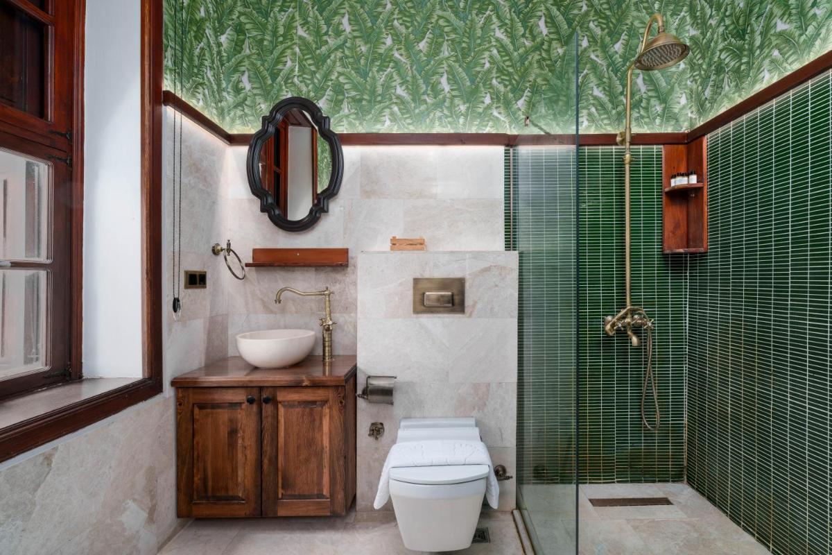 Kalkan Port Hotel - Housity