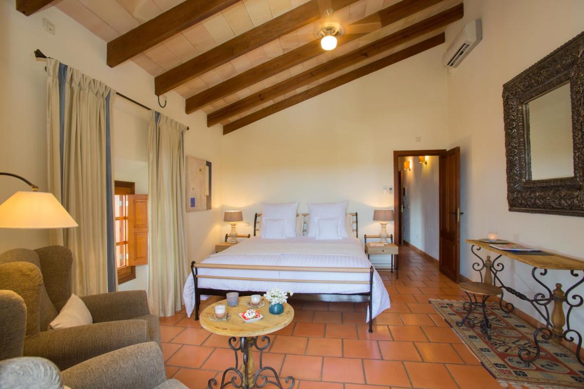 Cama o camas de una habitación en Casa Font i Roig