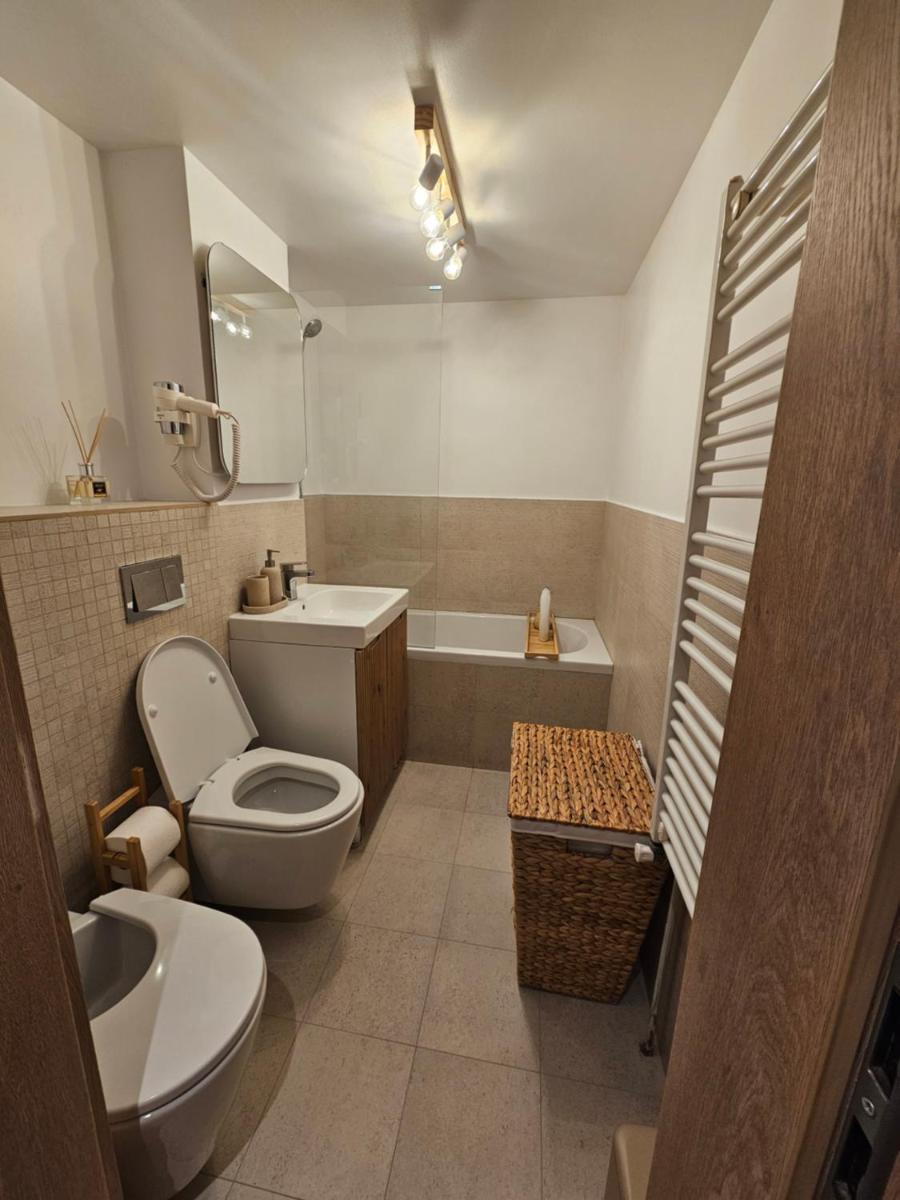 Apartament - Housity