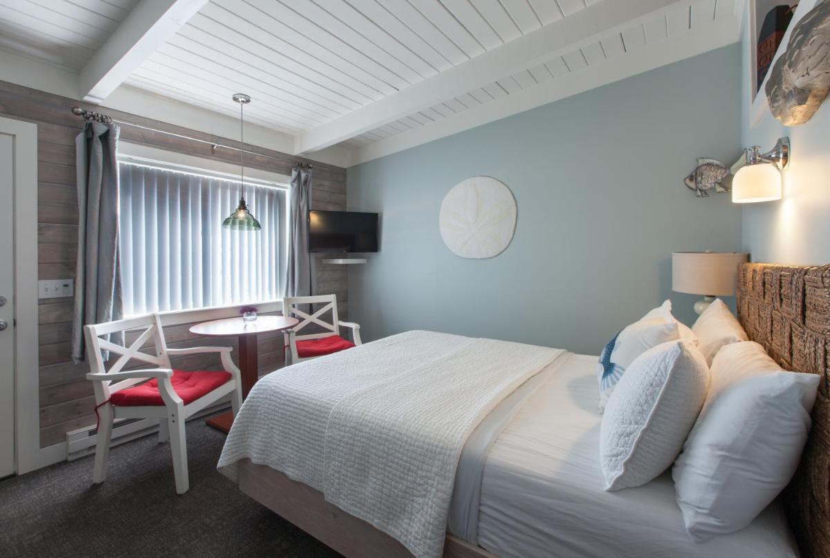 Harborview Inn & RV Park - Housity