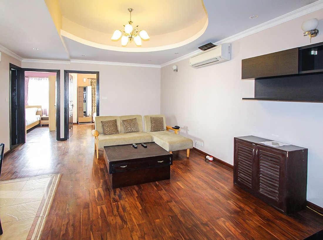 Retreat Service Apartment - Housity