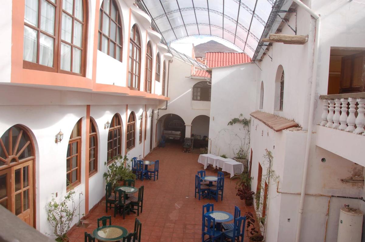 Hostal Tukos La Casa Real - Housity