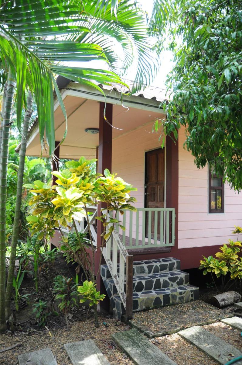 Suan Baan Kollapaphruek - Housity