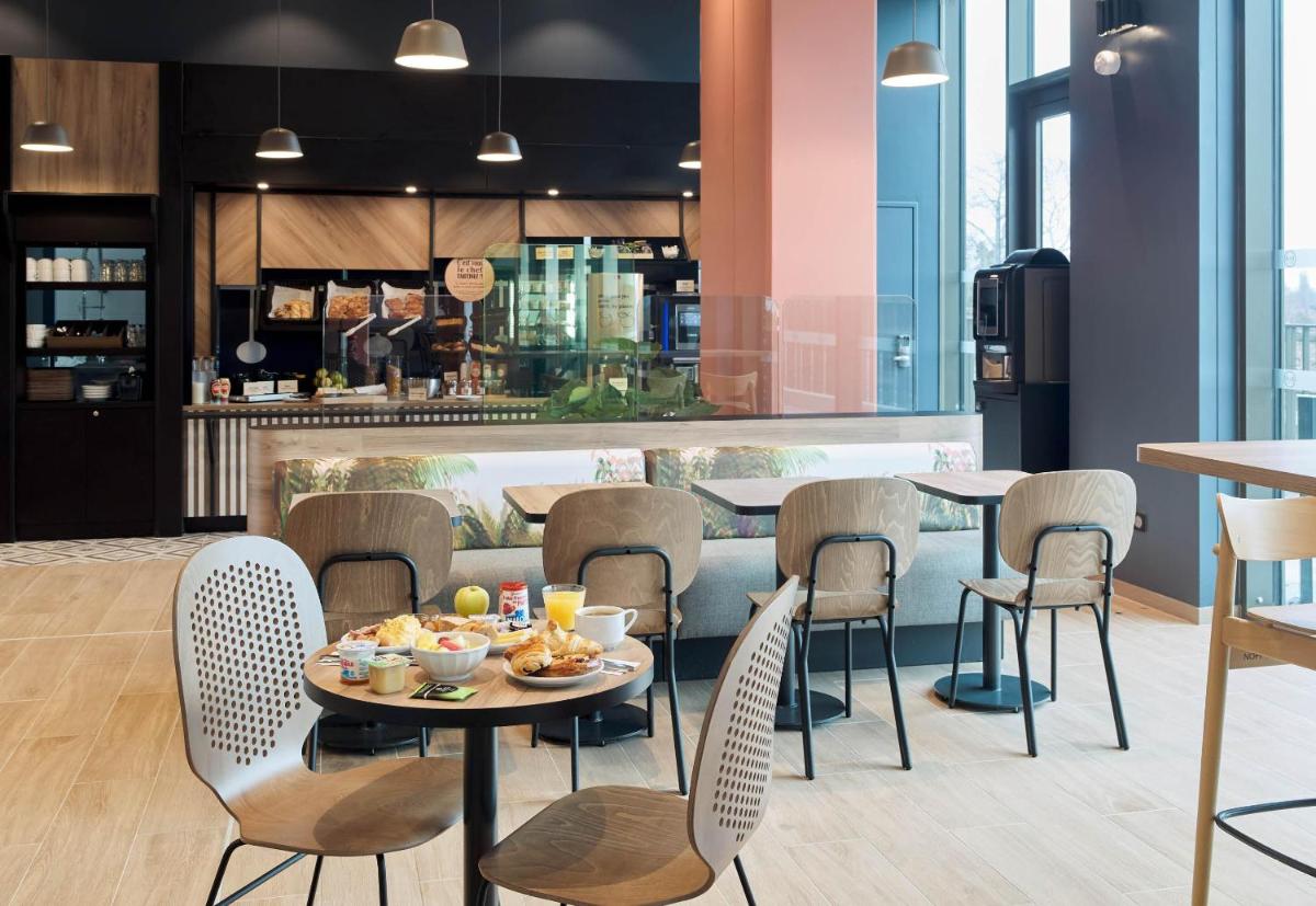 B&B HOTEL Versailles Rocquencourt - Housity