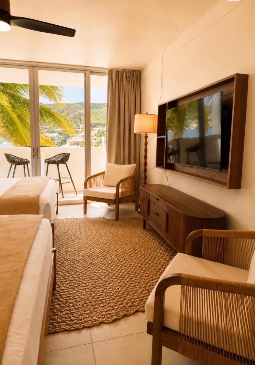 Hotel on the Cay - Housity