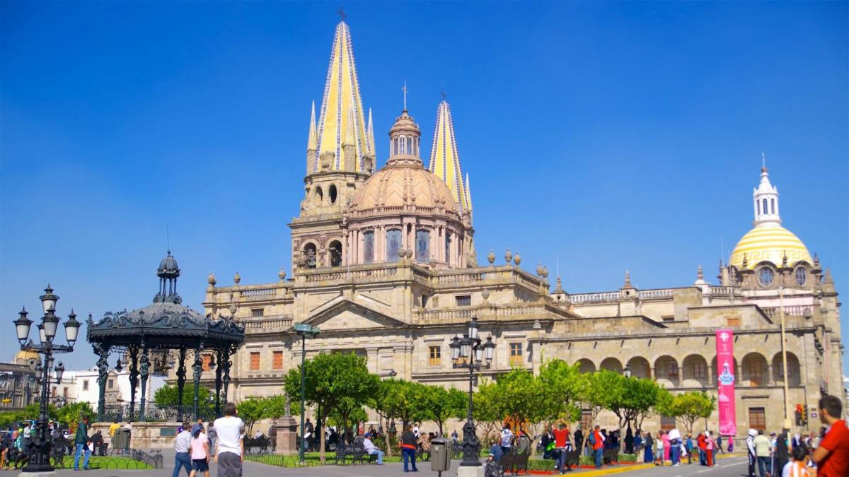 Hotel Canada, Guadalajara - Housity