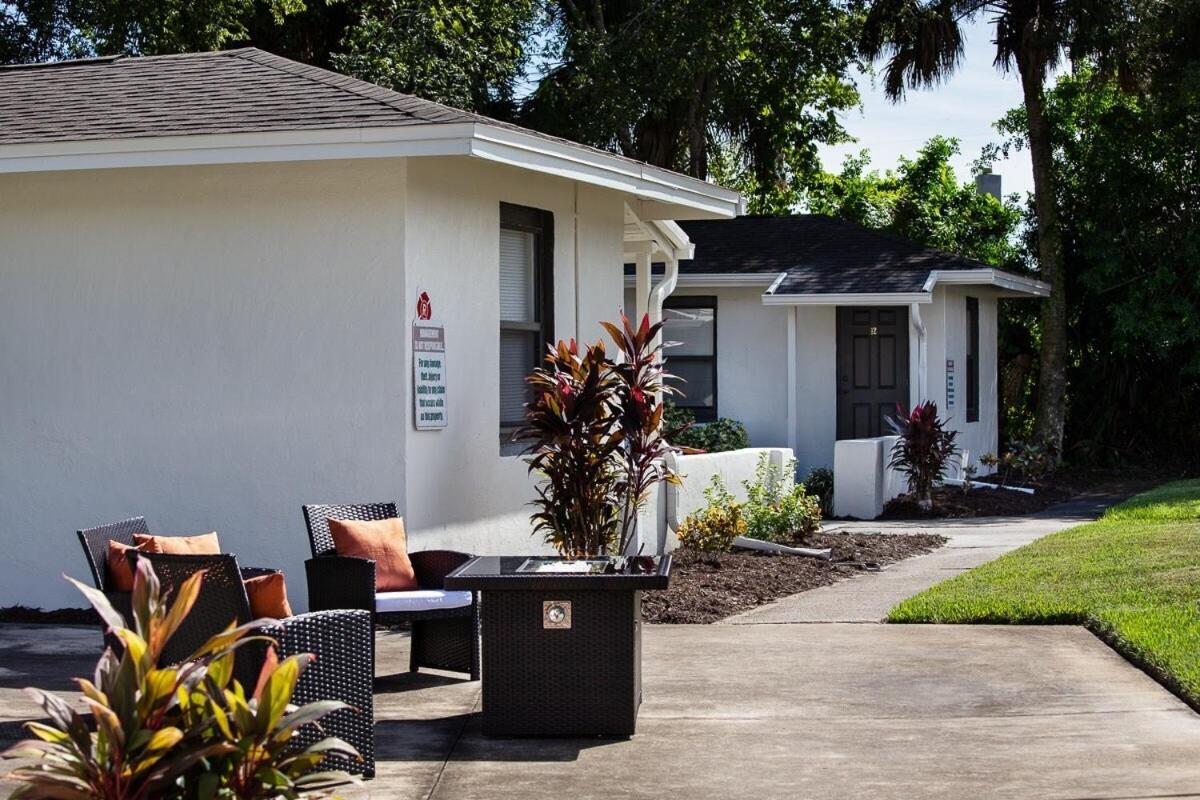 Travel Inn of Titusville - Housity
