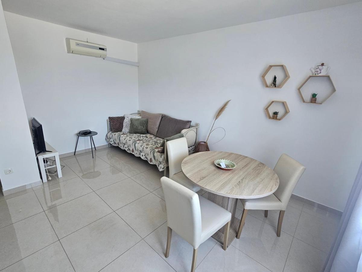 Apartments Aurora - Housity