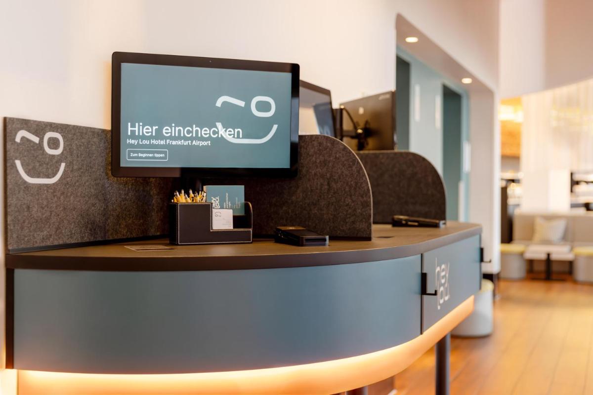 Hey Lou Hotel Frankfurt Airport - Housity