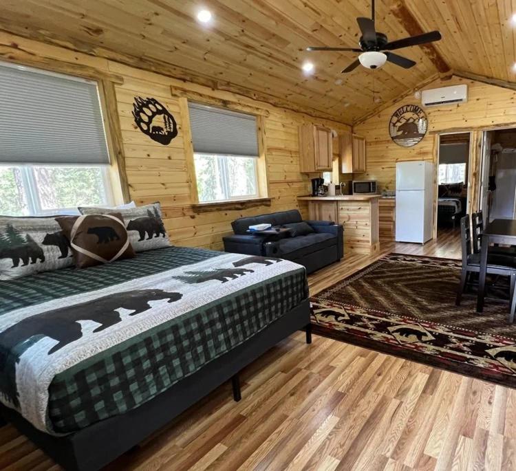 Rimrock Lodge LLC - Housity