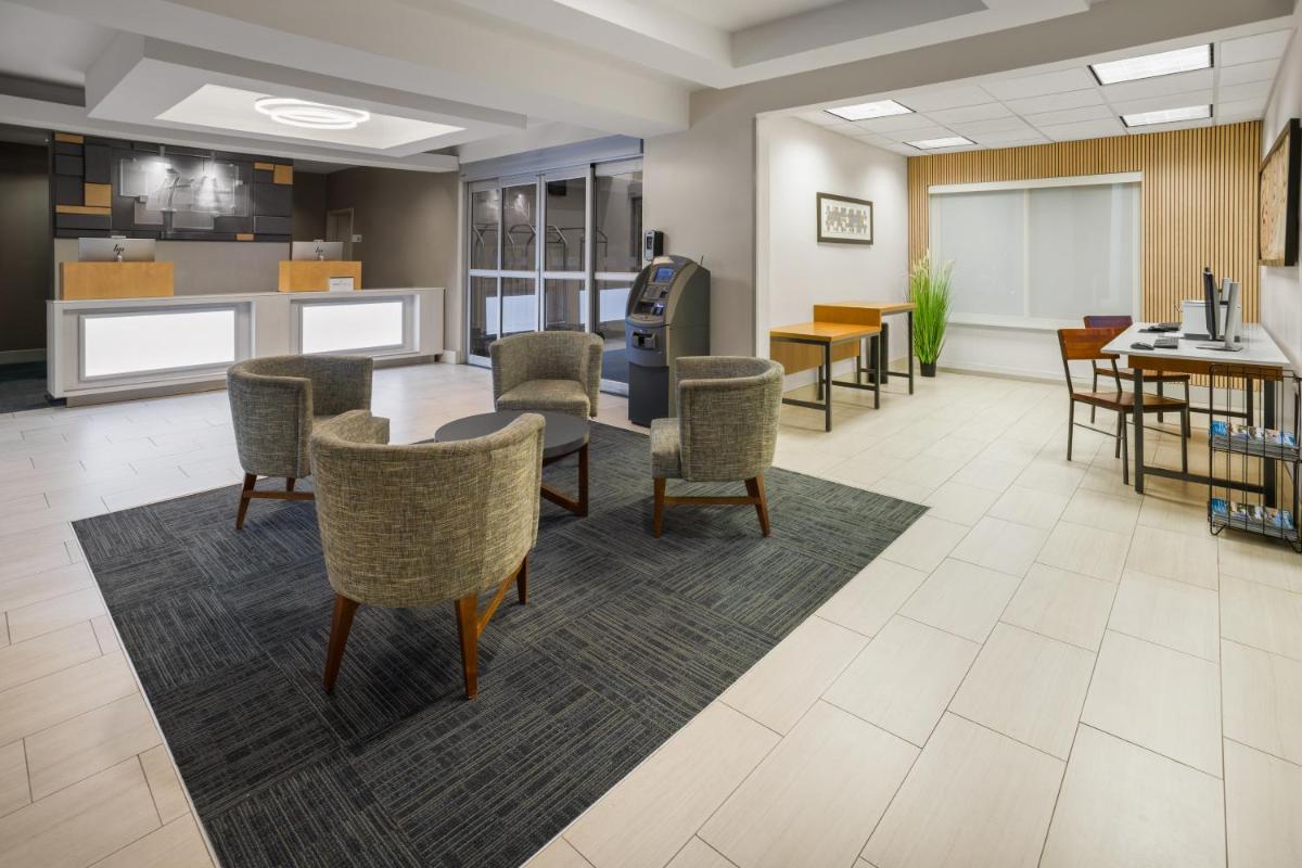 Holiday Inn Express Hotel & Suites New Iberia - Avery Island by IHG - Housity
