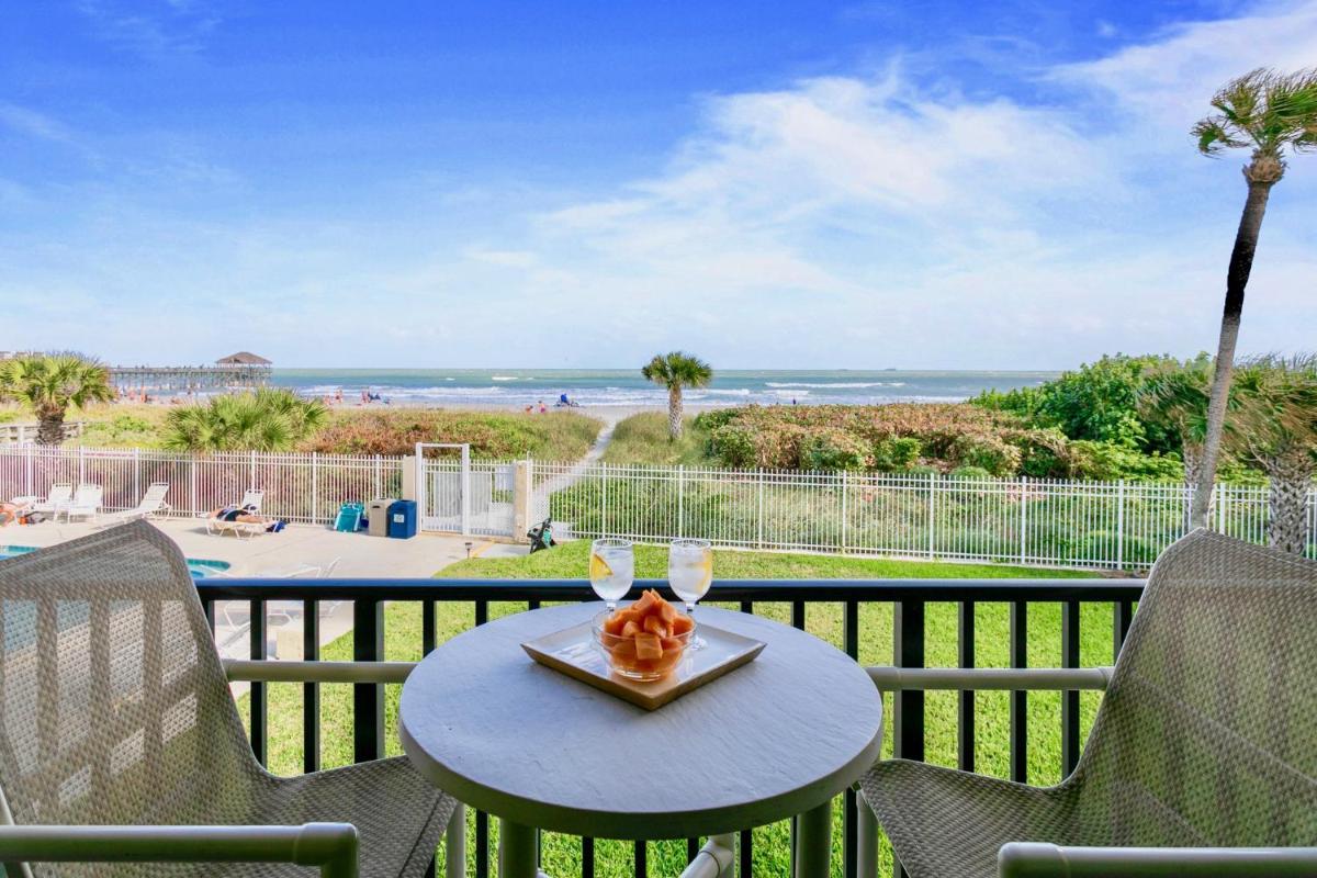 Chateau by the Sea - Housity