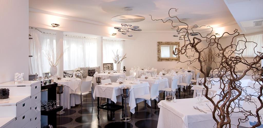 Hotel & Loisir Le Ruote - Housity