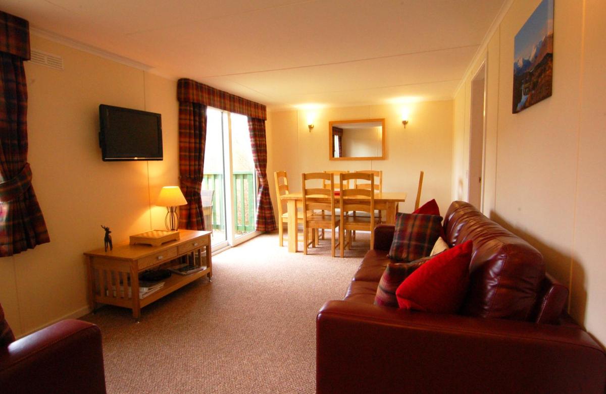 Glen Affric Holiday Park - Housity