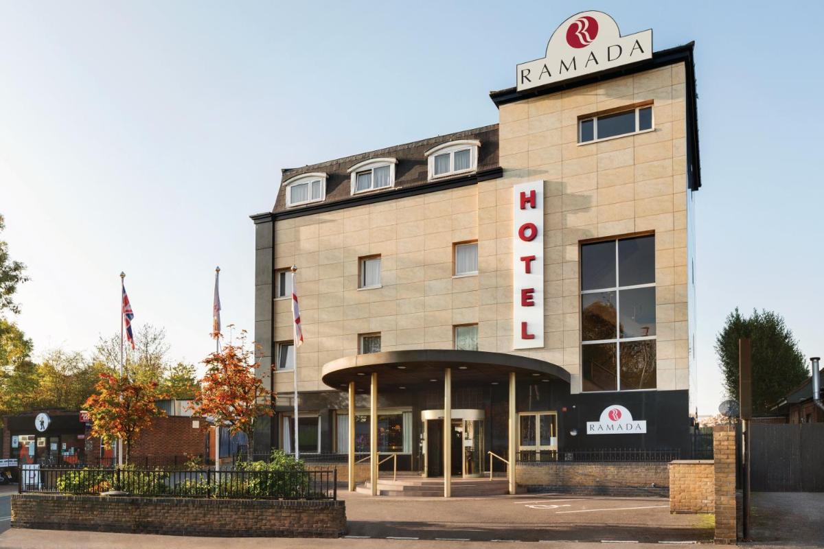 Savera Hotel South Ruislip - Housity