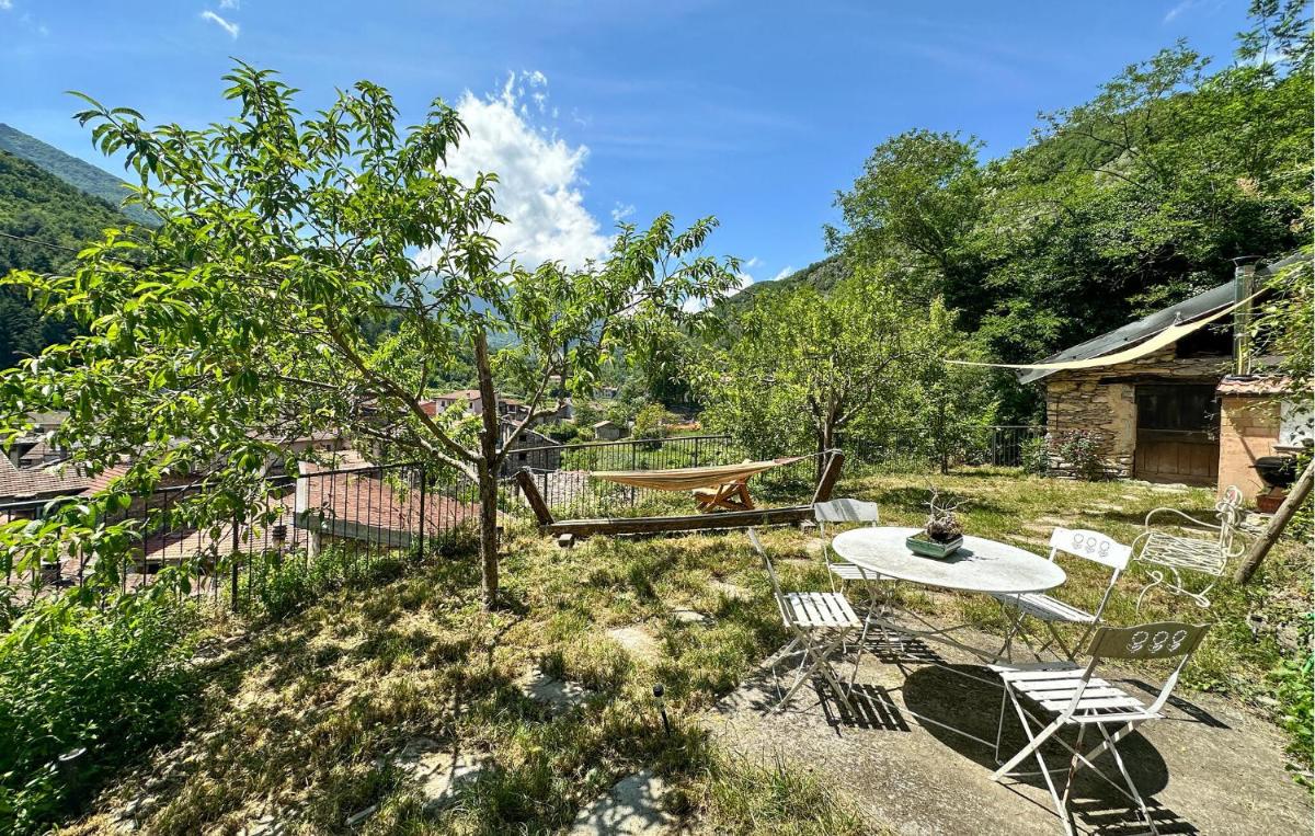 Awesome Home In Pornassio With Wifi - Housity